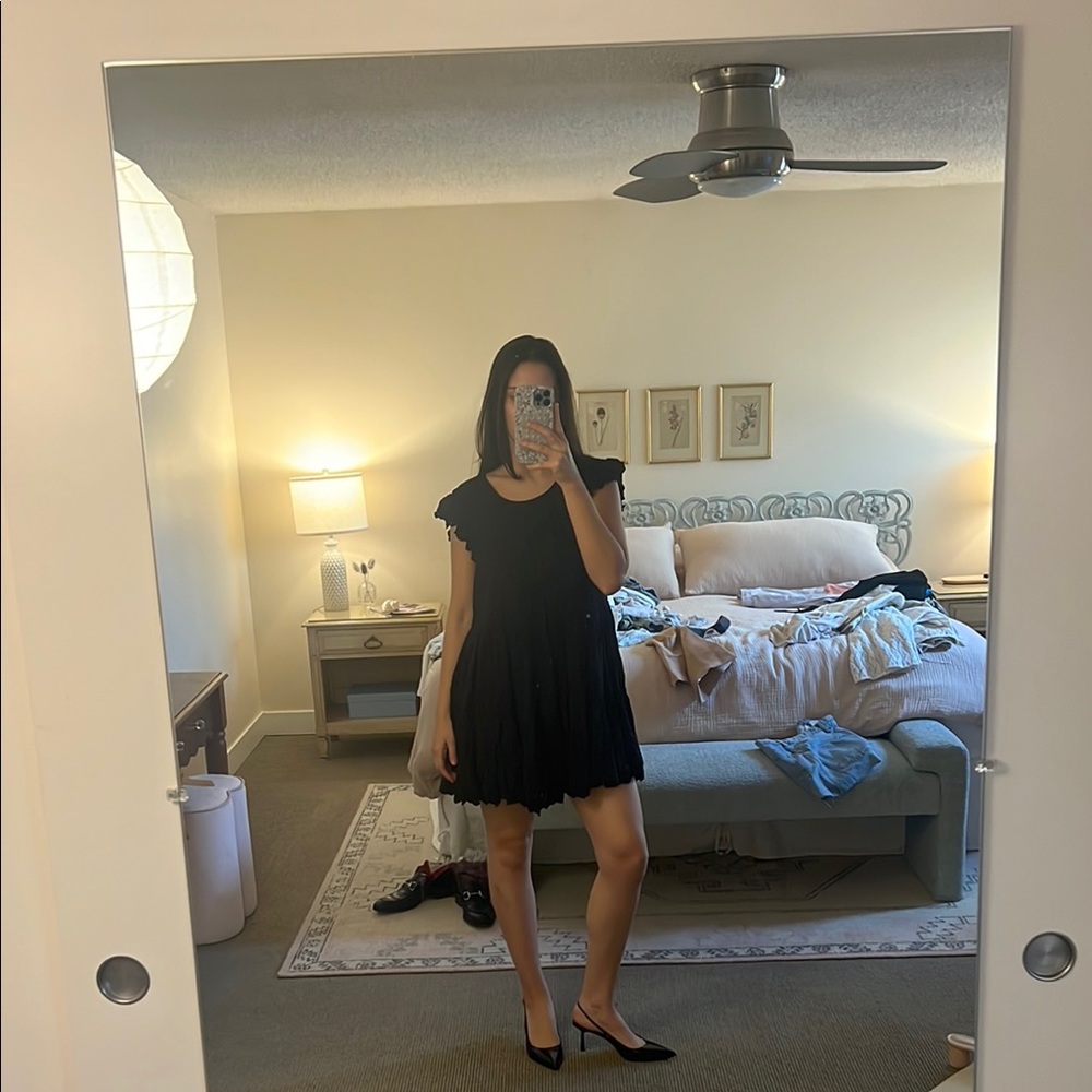 Wilfred Black Mini Sundress Sleeveless Crew Neck